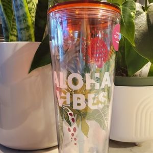 SUMMER 🌺 NWT Aloha Vibes Starbucks tumbler